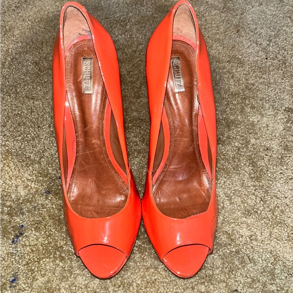 Italian designer shoes. Worn less than 5 times because I’m very tall - Picture 4 of 9